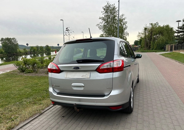 Ford Grand C-MAX cena 41999 przebieg: 118000, rok produkcji 2017 z Łomża małe 781